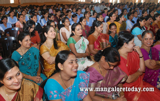 Seminar at Besant College